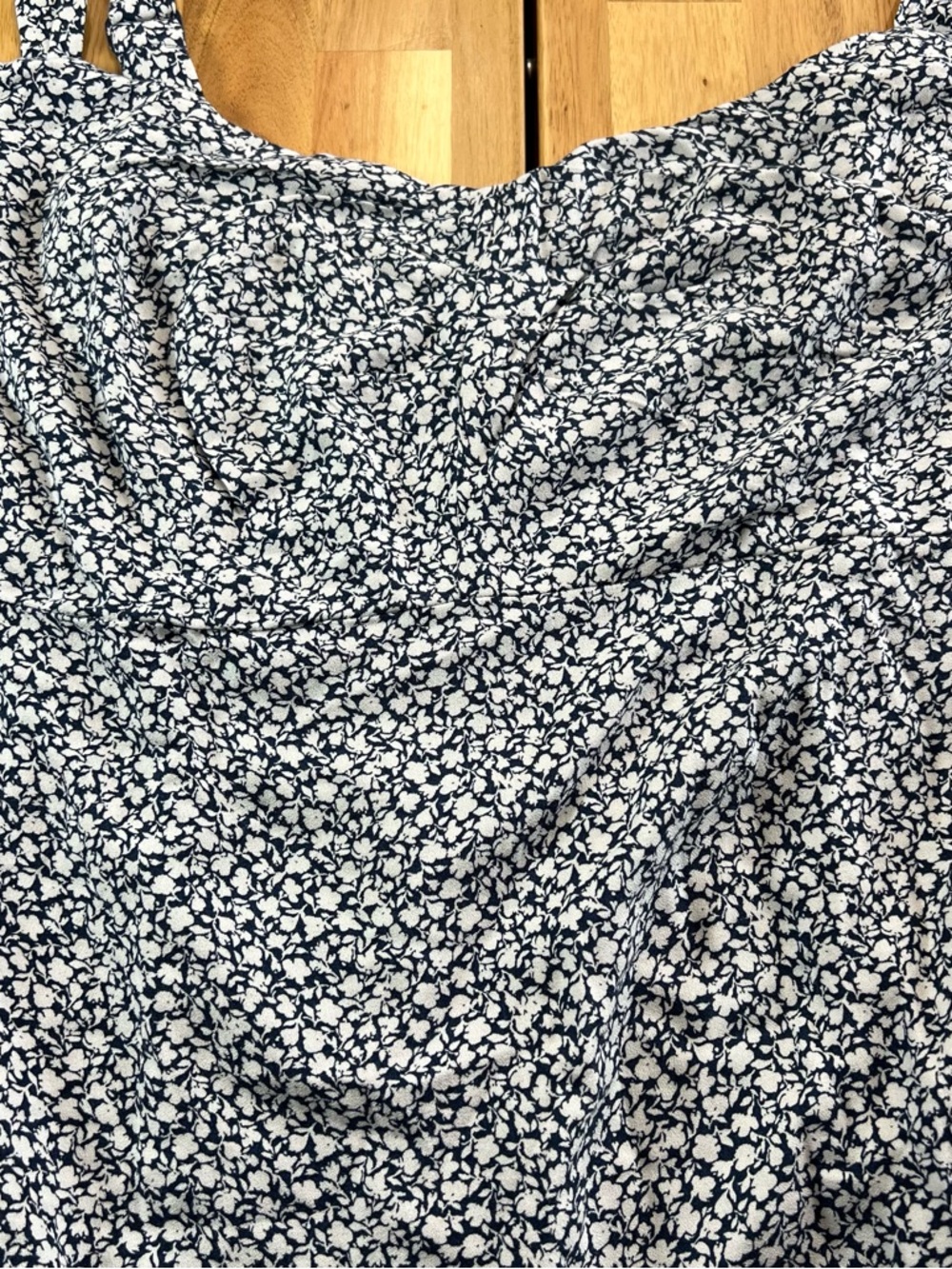Old Navy 4X Blue White Floral Smocked Tie Strap Midi Dress - Picture 2 of 9
